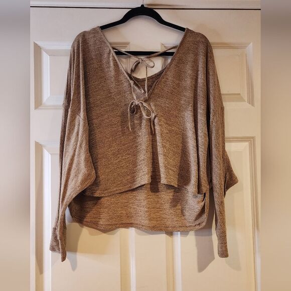 Shein stretchy tan tie back long sleeve top M - Picture 4 of 4